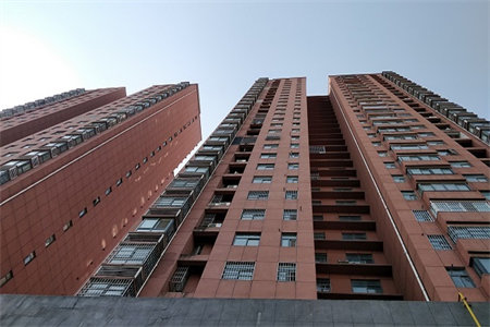 宝龙庄园2室2厅1卫110㎡【精装未住】