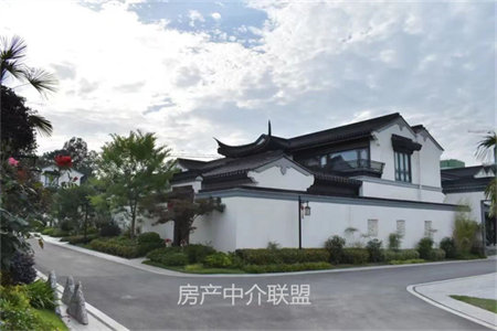 明诚一中3室2厅1卫110.5/22平二楼54万